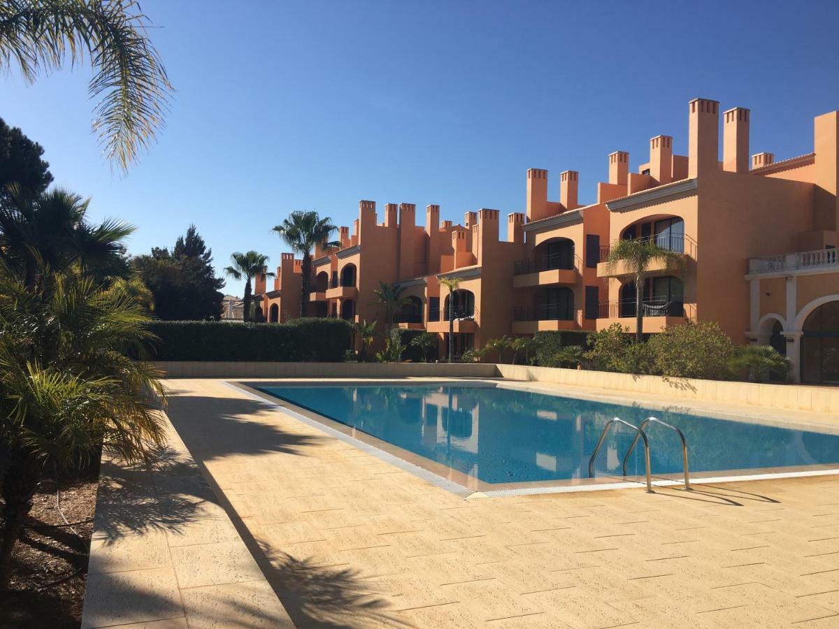 Casa De Ferias Vila Sol Golf Quarteira Buitenkant foto